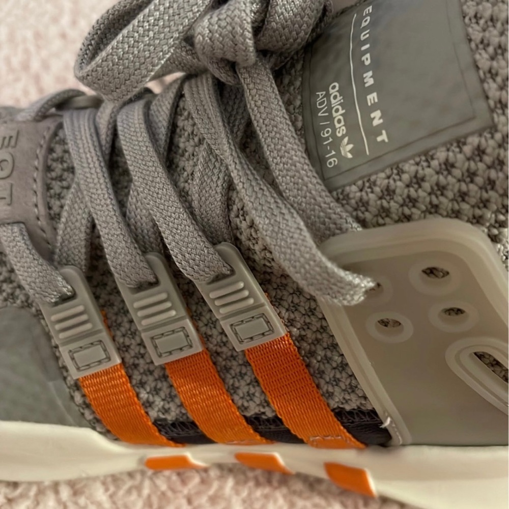 Sneakers (#357) - Picture 10 of 10